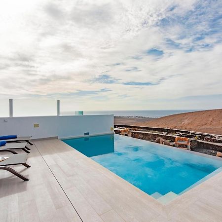 Villa Papaya Tias Luaran gambar