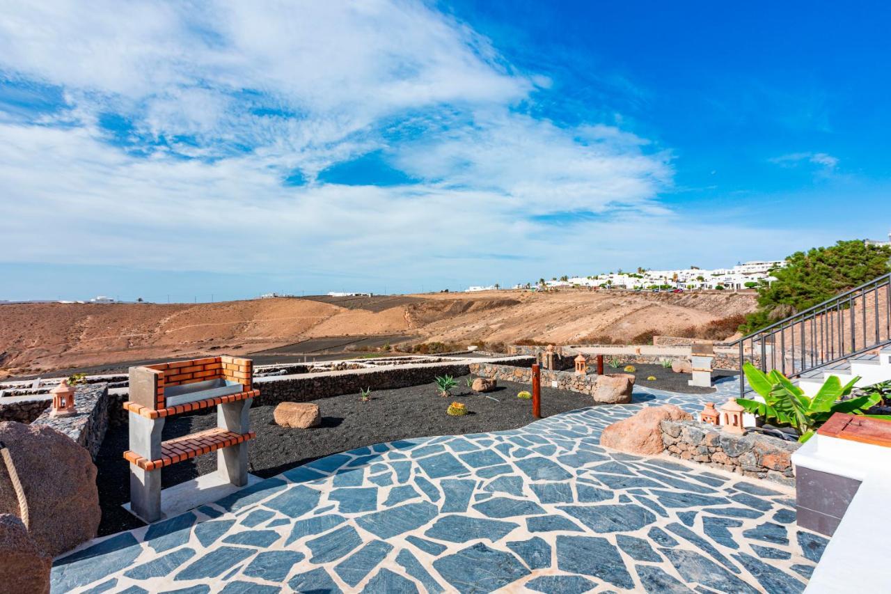 Villa Papaya Tias Luaran gambar