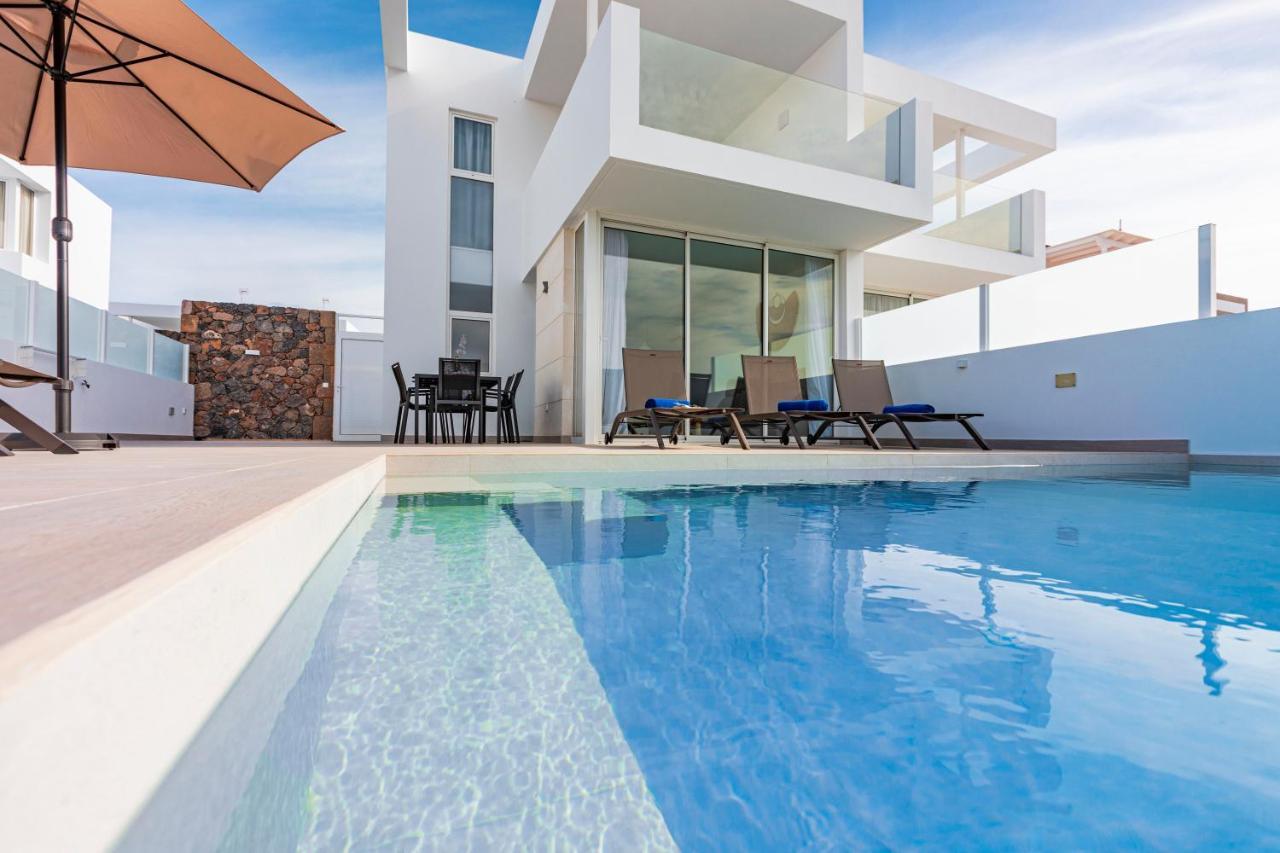 Villa Papaya Tias Luaran gambar
