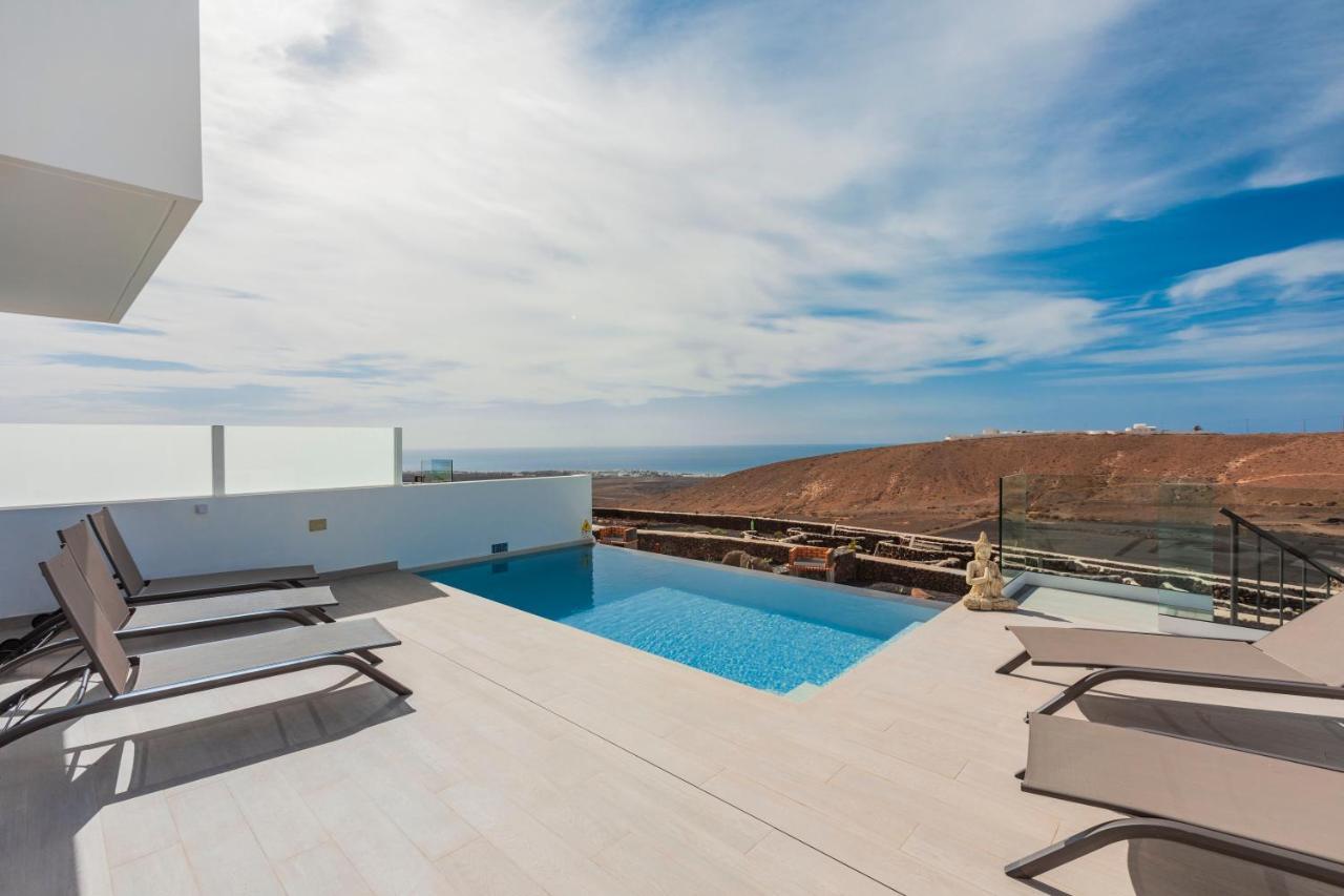 Villa Papaya Tias Luaran gambar